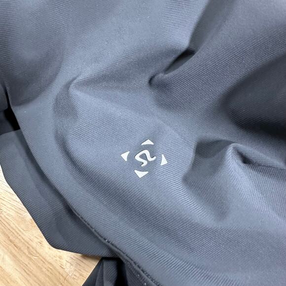 Lululemon Surge Jogger Obsidian Black Men's Size Medium Excellent Used Condition - Picture 6 of 10